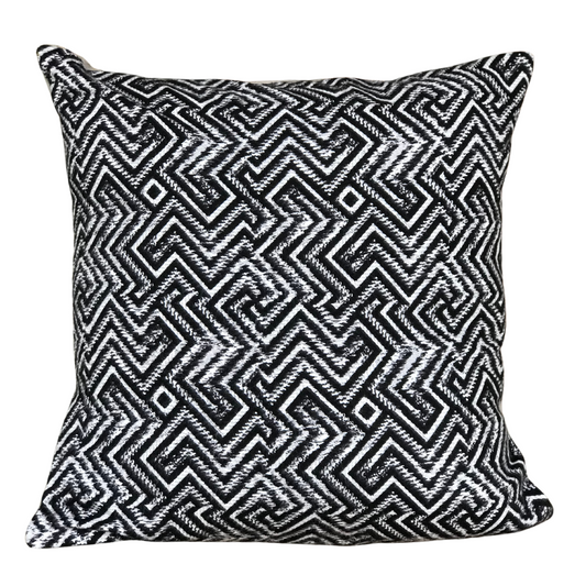 Black and White Zig Zag Pillow Cover