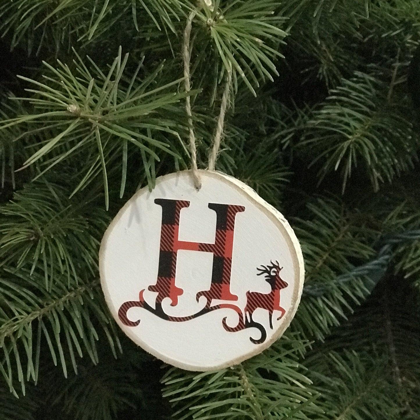 christmas ornament, wood slice, initial, letter ornament, buffalo plaid, red and black, name ornaments, reindeer, letter H