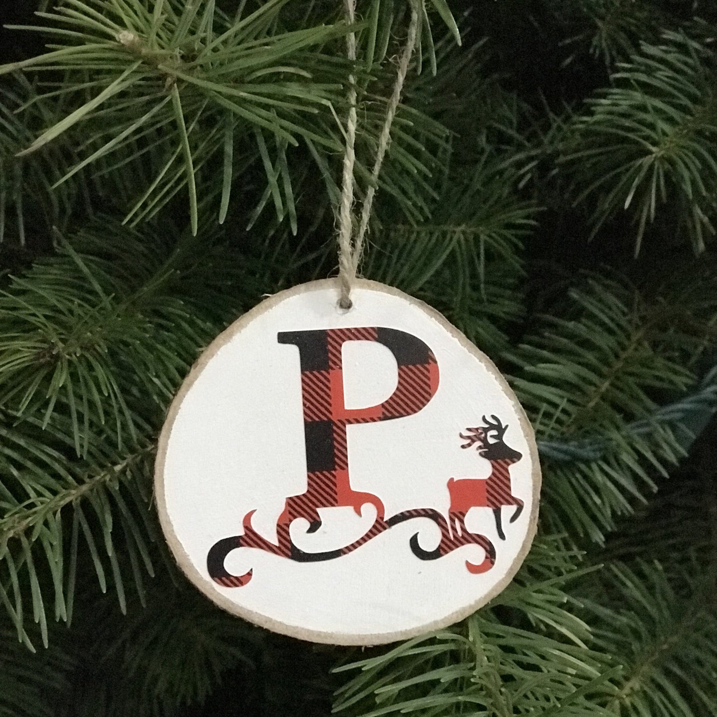 christmas ornament, wood slice, initial, letter ornament, buffalo plaid, red and black, name ornaments, reindeer, letter P