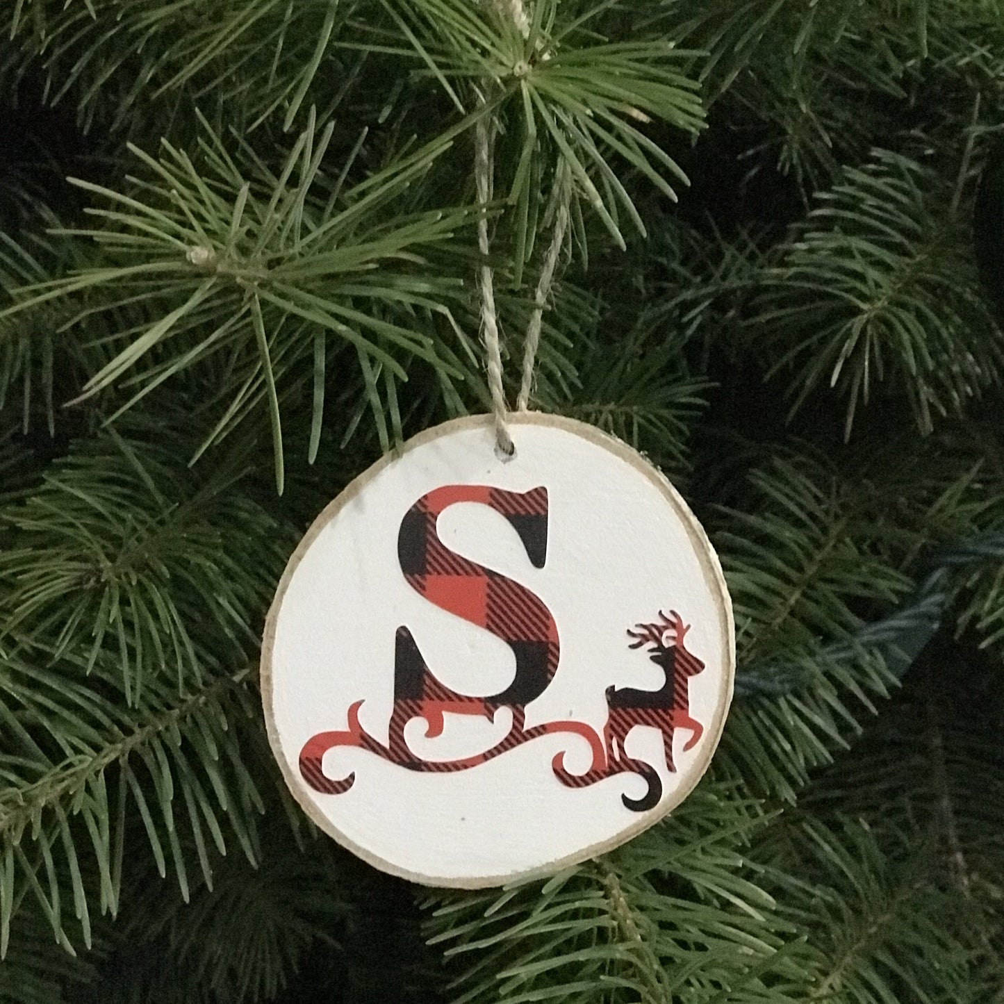christmas ornament, wood slice, initial, letter ornament, buffalo plaid, red and black, name ornaments, reindeer, letter S