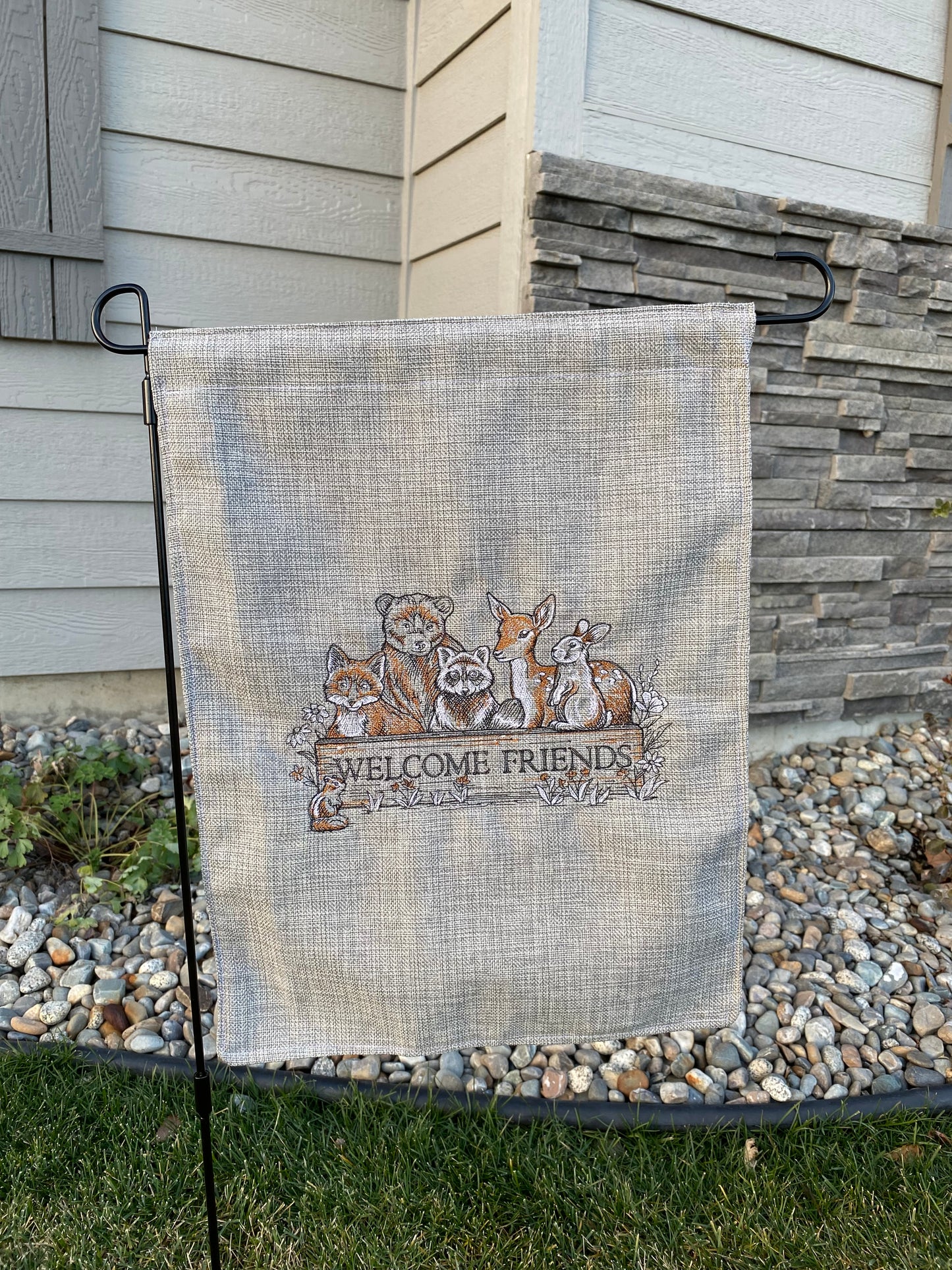 Garden Flag - Welcome Friends (Gray)